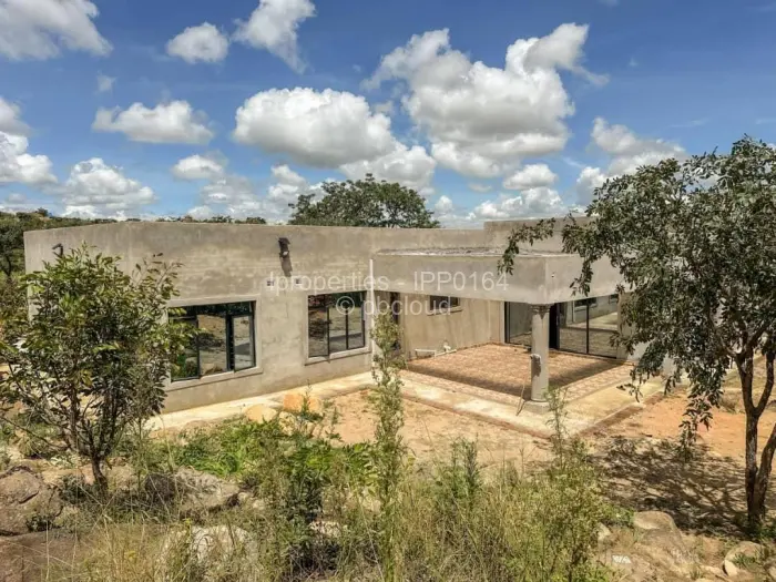 4 Bedroom House for Sale in Crowhill Views, Harare