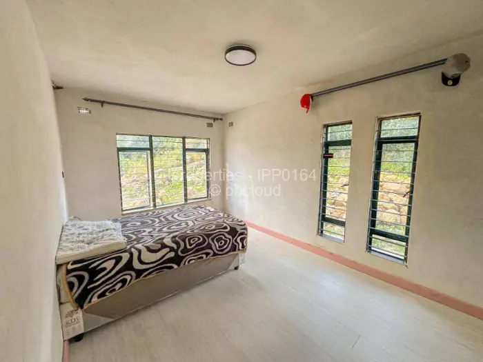 4 Bedroom House for Sale in Crowhill Views, Harare