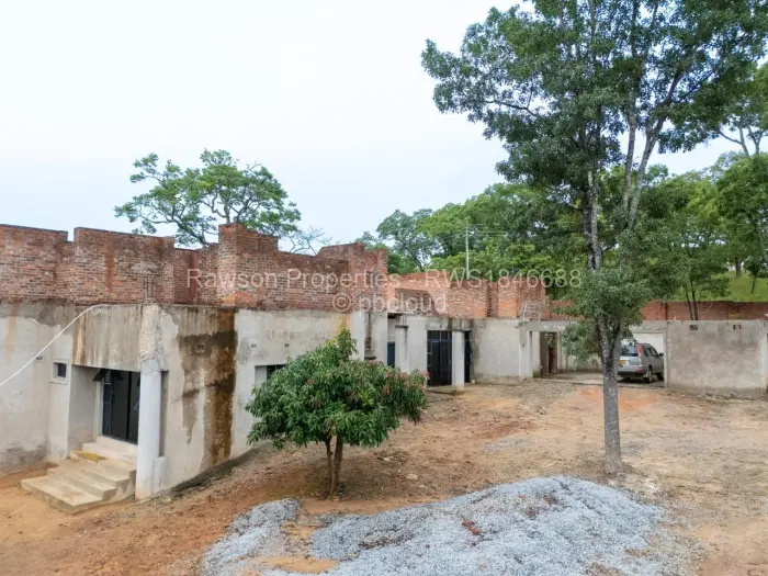 4 Bedroom House for Sale in Carrick Creagh Estate, Harare