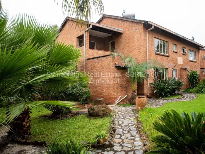 3 Bedroom House for Sale in Famona, Bulawayo