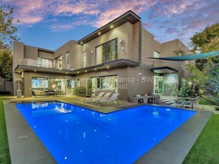 Townhouse/Cluster for Sale in Sandton, Johannesburg