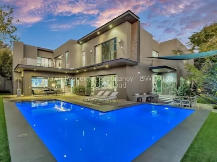 Townhouse/Cluster for Sale in Sandton, Johannesburg