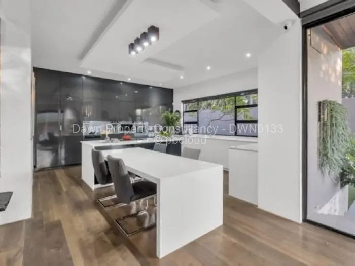 Townhouse/Cluster for Sale in Sandton, Johannesburg