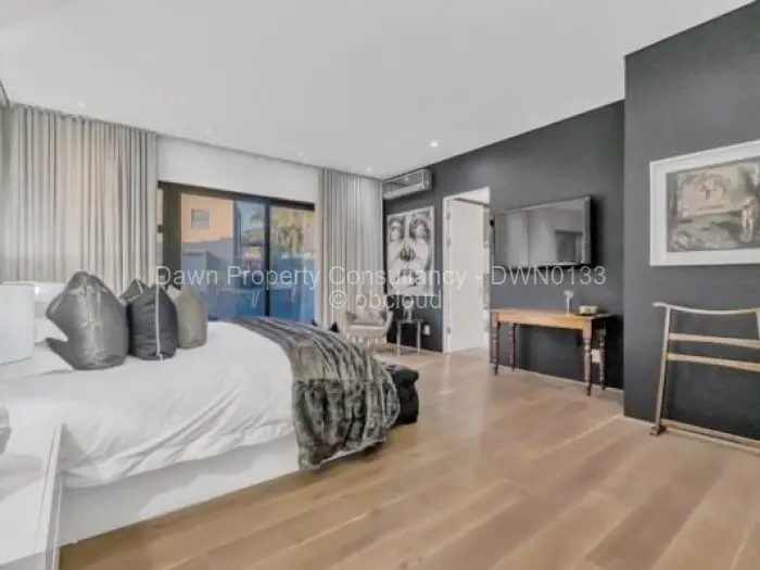 Townhouse/Cluster for Sale in Sandton, Johannesburg