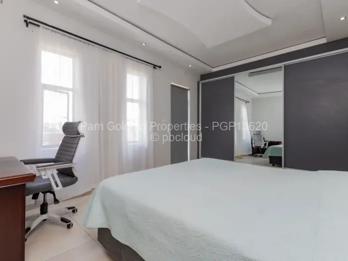 Townhouse/Cluster for Sale in Greendale, Harare