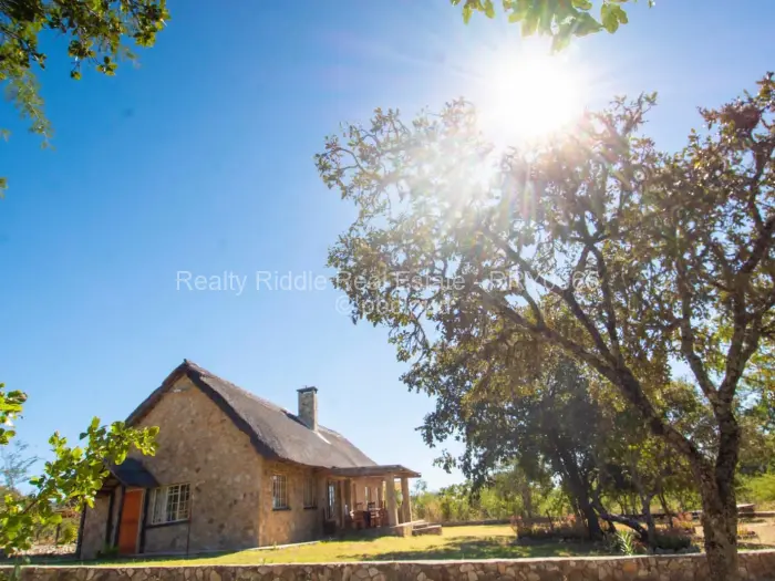 Hospitality/BnB for Sale in Nyanga, Nyanga