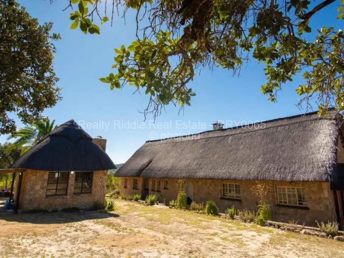 Hospitality/BnB for Sale in Nyanga, Nyanga