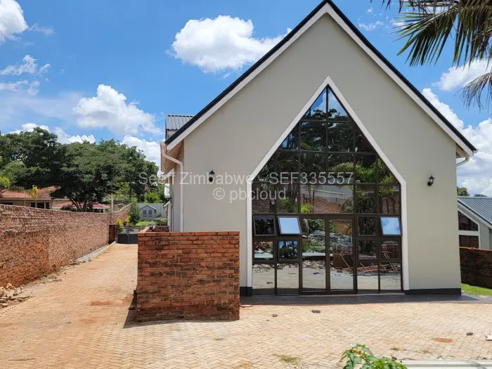 Townhouse/Cluster for Sale in Hogerty Hill, Harare