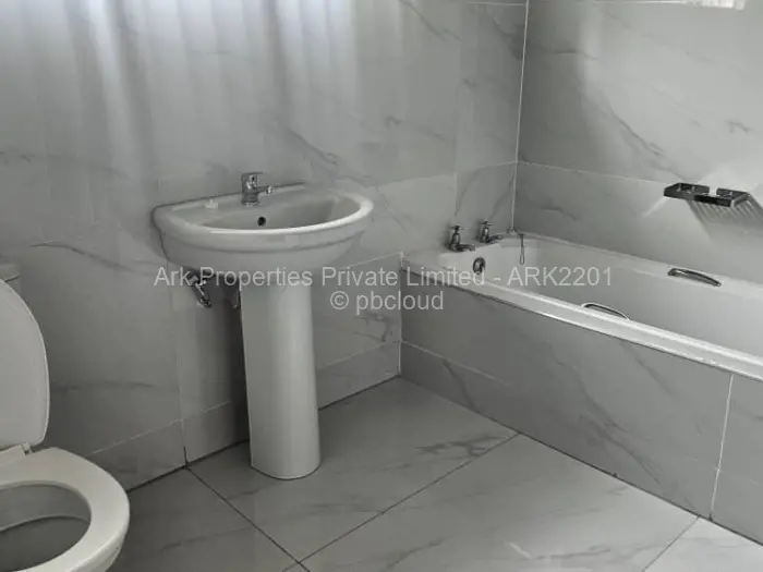 4 Bedroom House to Rent in The Grange