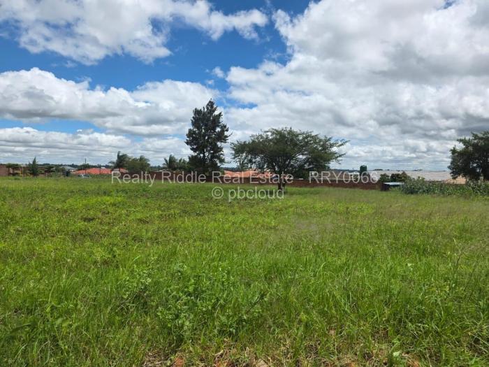 Residential Stand for Sale in Gletwin Park, Harare
