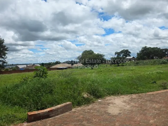 Residential Stand for Sale in Gletwin Park, Harare