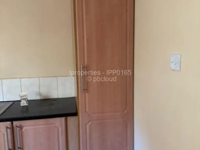 4 Bedroom House to Rent in Glen Lorne