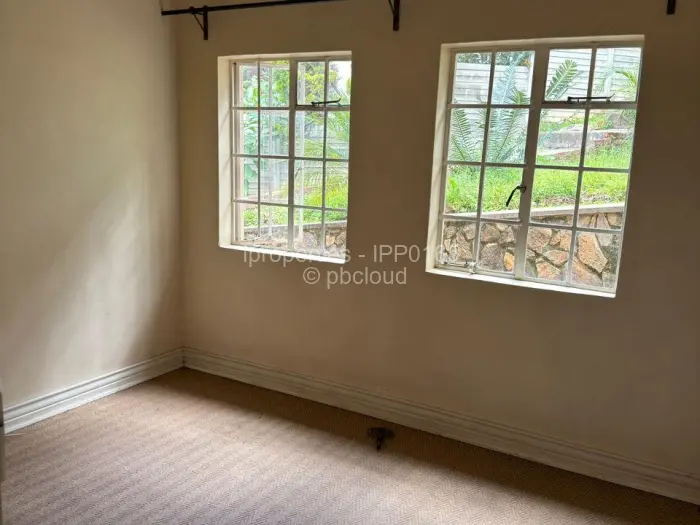 4 Bedroom House to Rent in Glen Lorne