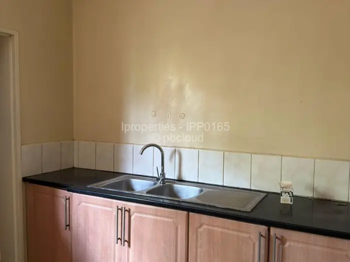 4 Bedroom House to Rent in Glen Lorne