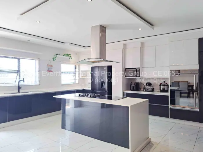 4 Bedroom House for Sale in Ruwa, Ruwa