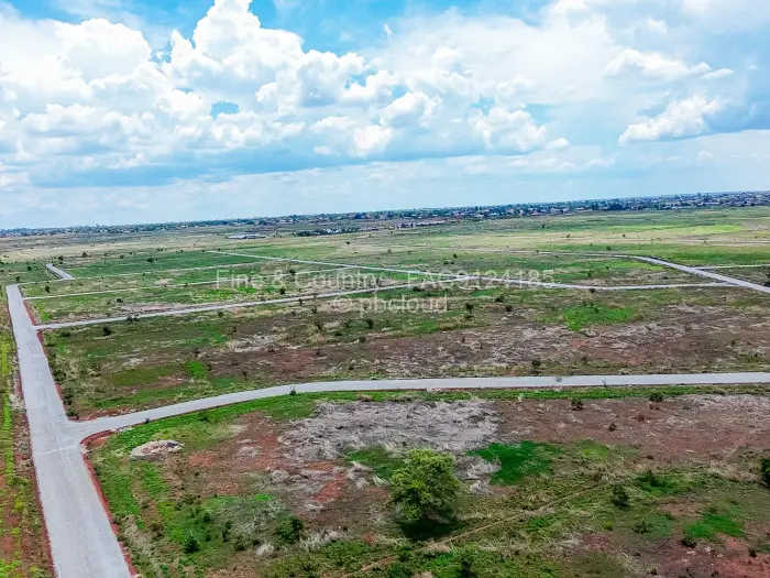 Residential Stand for Sale in Norton, Norton