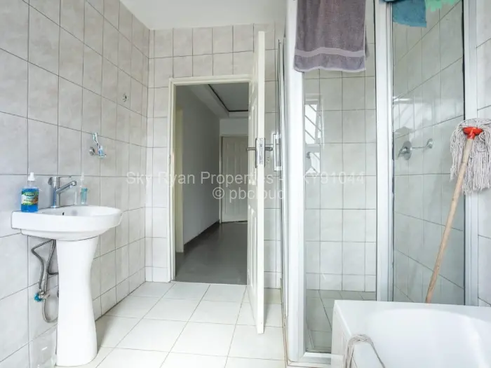 3 Bedroom House for Sale in Cold Comfort, Harare