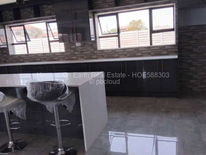 5 Bedroom House for Sale in Mount Pleasant Heights, Harare