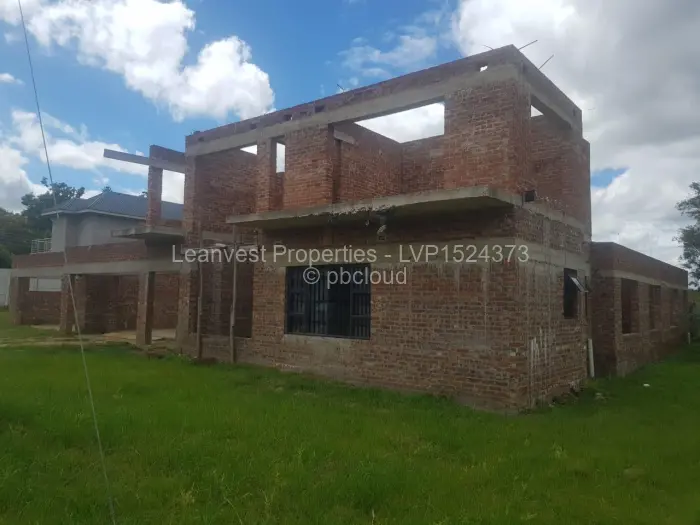5 Bedroom House for Sale in Mabelreign, Harare