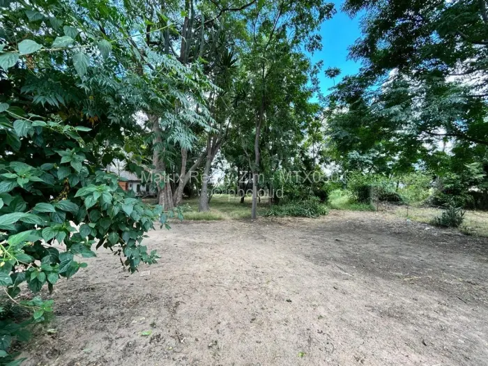 Industrial Stand for Sale in Stoneridge, Harare