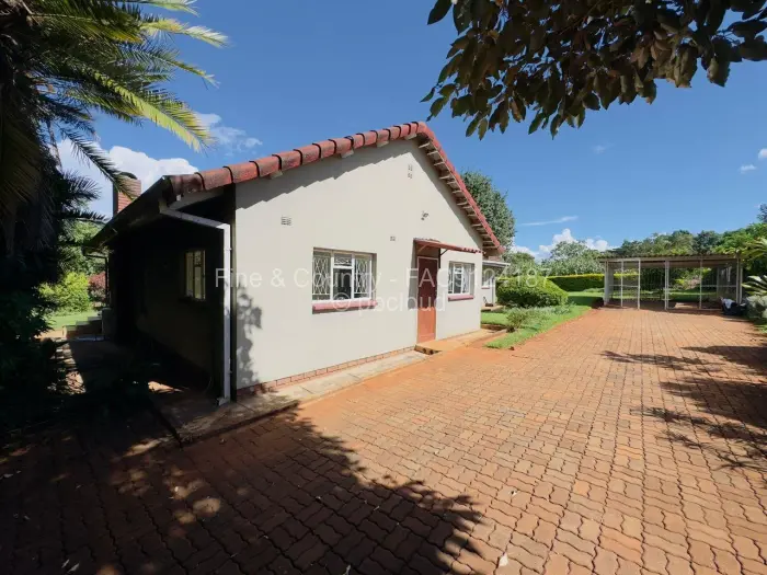 Townhouse/Cluster to Rent in Hogerty Hill, Harare
