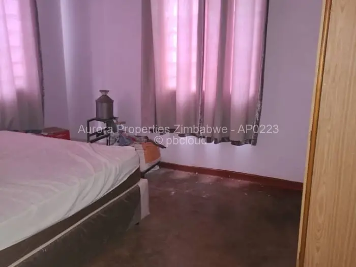 4 Bedroom House to Rent in Chitungwiza, Chitungwiza
