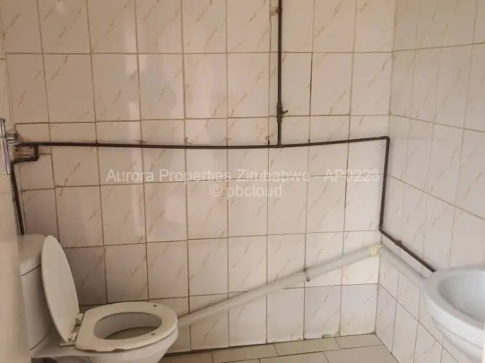 4 Bedroom House to Rent in Chitungwiza, Chitungwiza