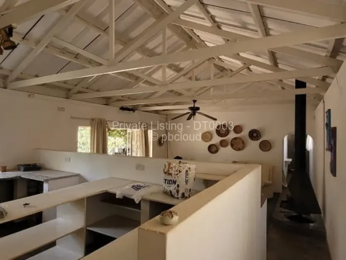 1 Bedroom Cottage/Garden Flat to Rent in Bluff Hill, Harare