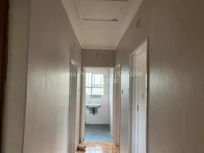 3 Bedroom House to Rent in Houghton Park