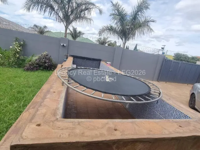 5 Bedroom House for Sale in Belvedere, Harare