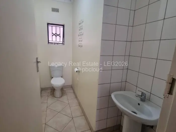 5 Bedroom House for Sale in Belvedere, Harare