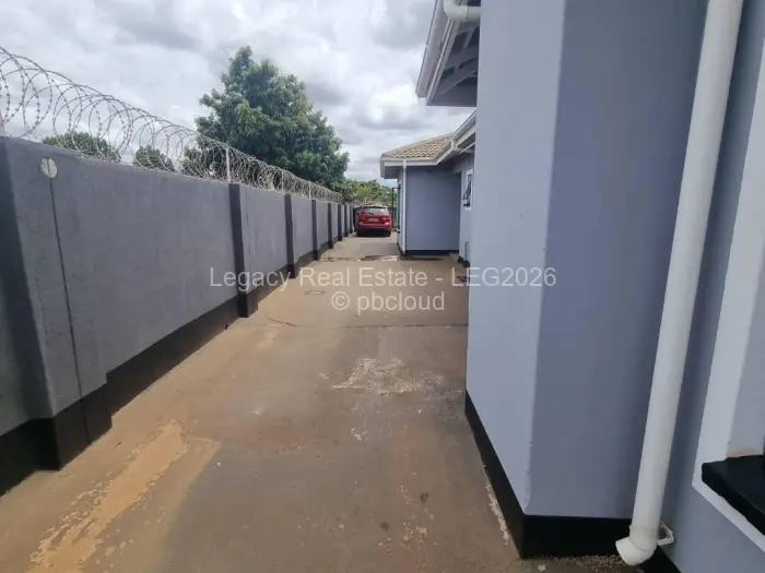 5 Bedroom House for Sale in Belvedere, Harare