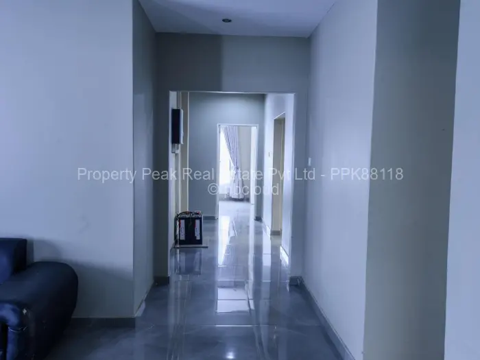 6 Bedroom House for Sale in Mount Pleasant Heights, Harare