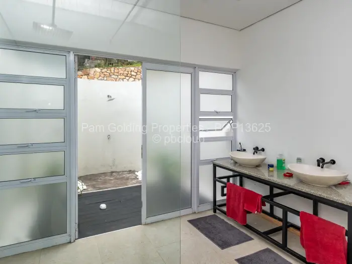 4 Bedroom House for Sale in Glen Lorne, Harare