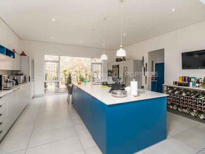 4 Bedroom House for Sale in Glen Lorne, Harare