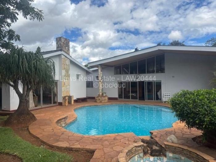 6 Bedroom House for Sale in Gunhill, Harare