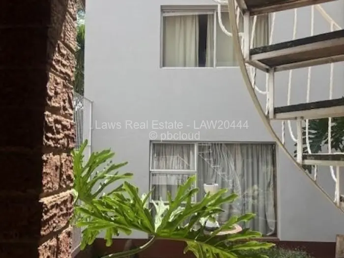 6 Bedroom House for Sale in Gunhill, Harare