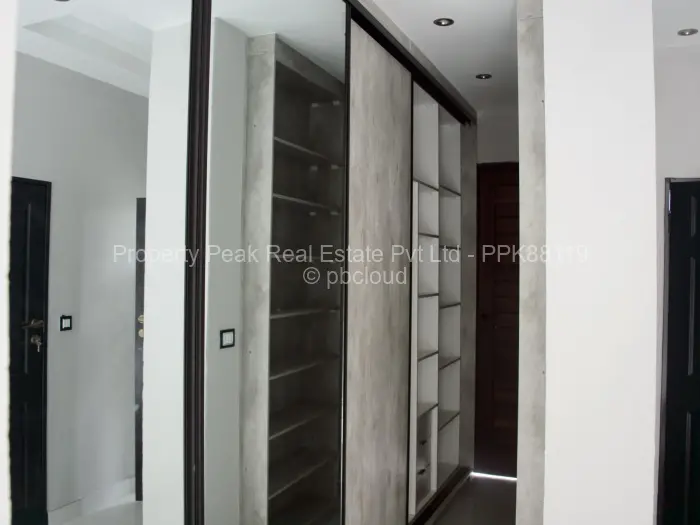 Flat/Apartment to Rent in Gletwin Park, Harare