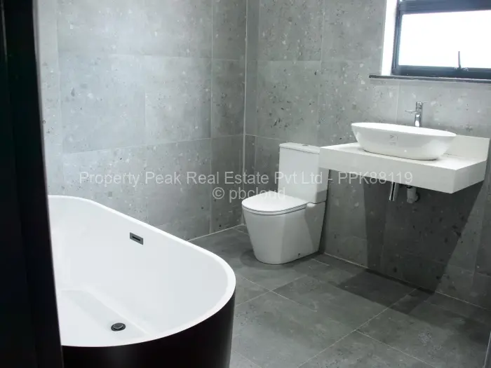 Flat/Apartment to Rent in Gletwin Park, Harare