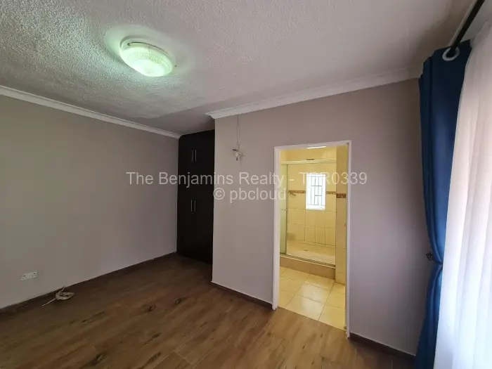 2 Bedroom Cottage/Garden Flat to Rent in Borrowdale West, Harare