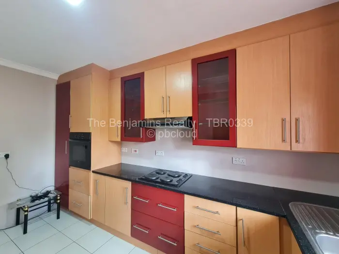 2 Bedroom Cottage/Garden Flat to Rent in Borrowdale West, Harare