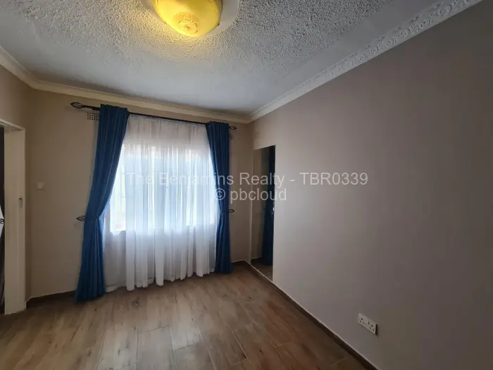 2 Bedroom Cottage/Garden Flat to Rent in Borrowdale West, Harare