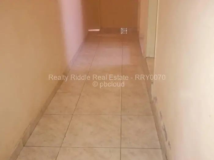 4 Bedroom House for Sale in Gweru East, Gweru