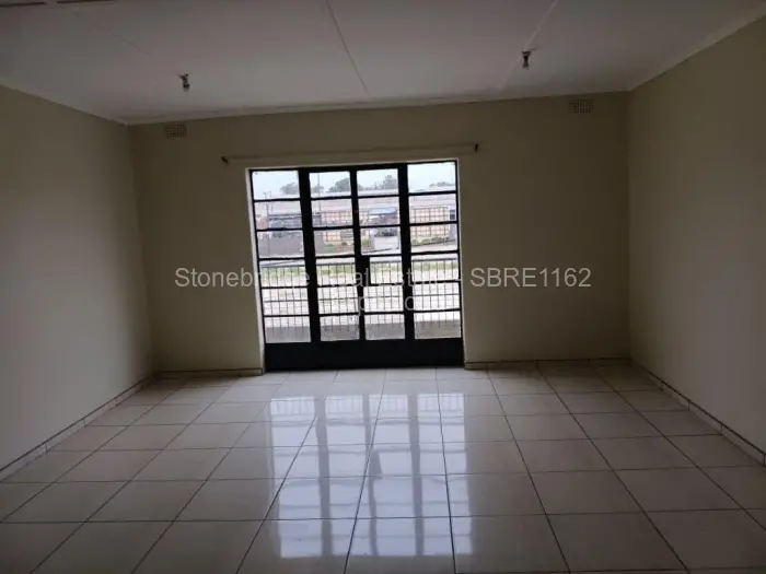 Flat/Apartment to Rent in Bulawayo City Centre, Bulawayo