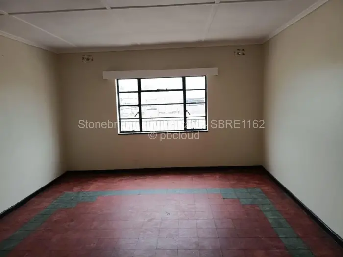 Flat/Apartment to Rent in Bulawayo City Centre, Bulawayo