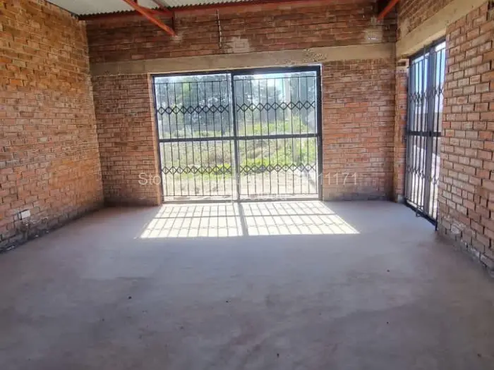 Retail/Shop for Sale in Mabvuku, Harare