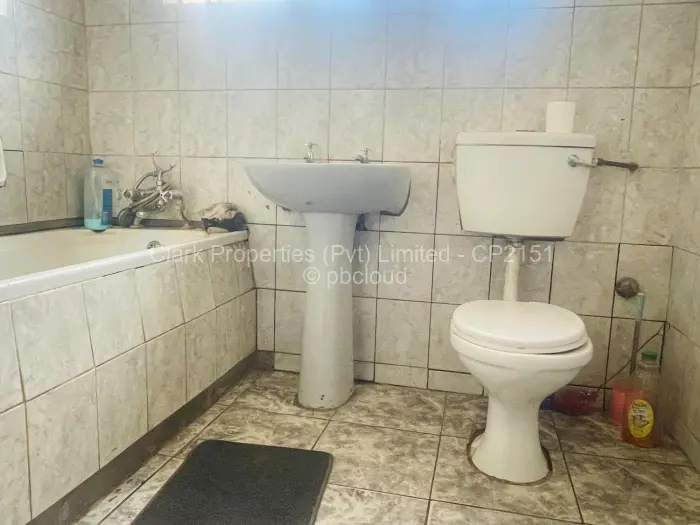 4 Bedroom House for Sale in Tynwald, Harare