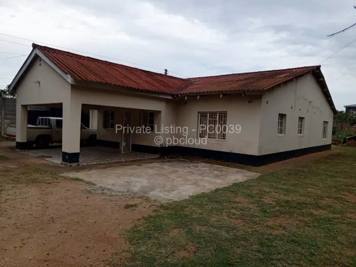4 Bedroom House for Sale in Hatfield, Harare