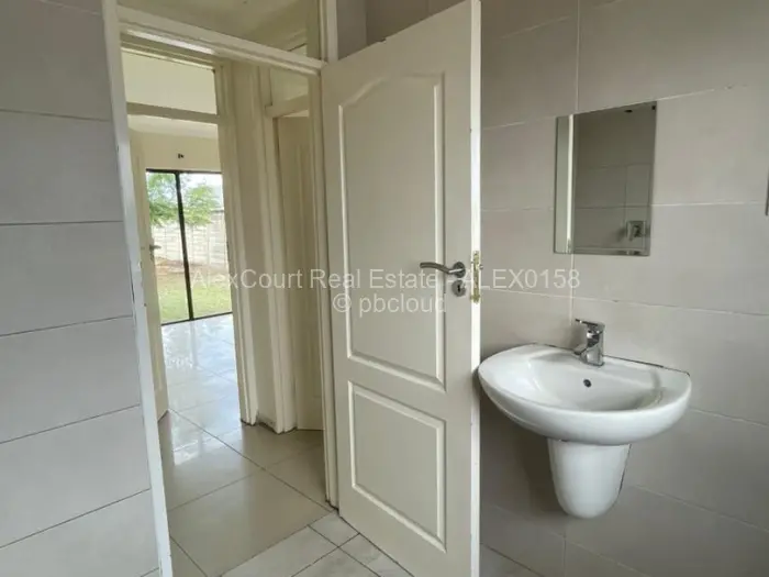 3 Bedroom House for Sale in Hatfield, Harare