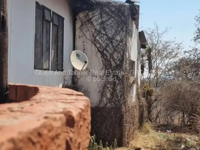 Commercial Stand for Sale in Glen Forest, Harare